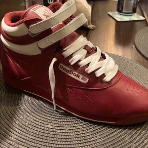 Reebok classic high 9W